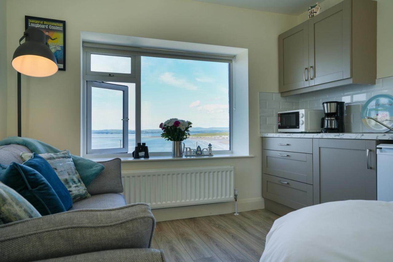 The Gaslight Inn Self Catering Holiday Apartments Rossnowlagh Donegal Экстерьер фото