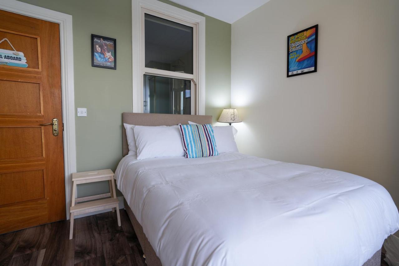 The Gaslight Inn Self Catering Holiday Apartments Rossnowlagh Donegal Экстерьер фото